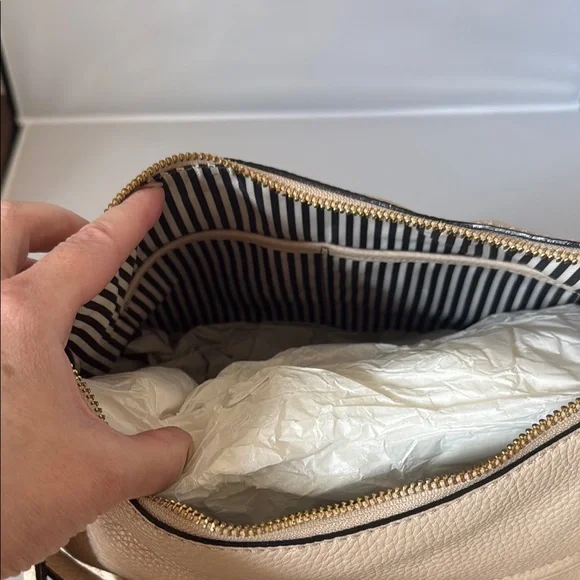 Kate Spade Jackson Street Mylie Bag - Picture 8 of 8